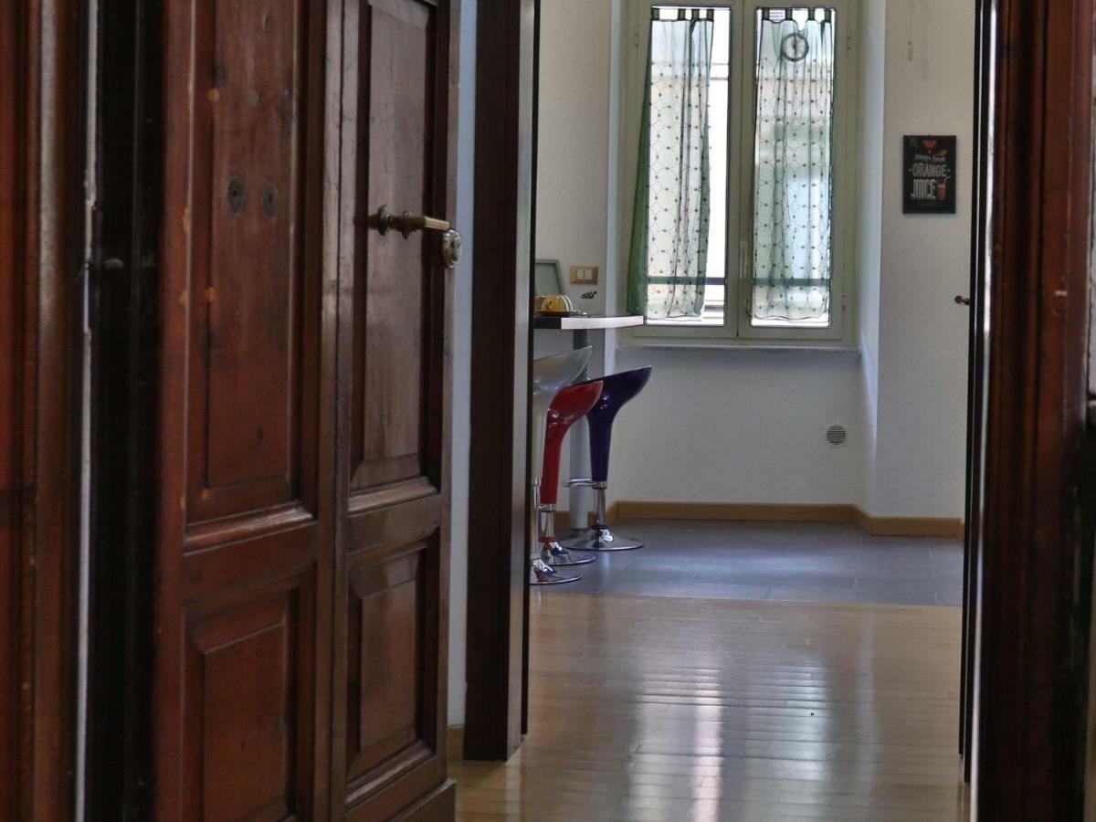 B&B Gaudium Colosseo โรม ภายนอก รูปภาพ