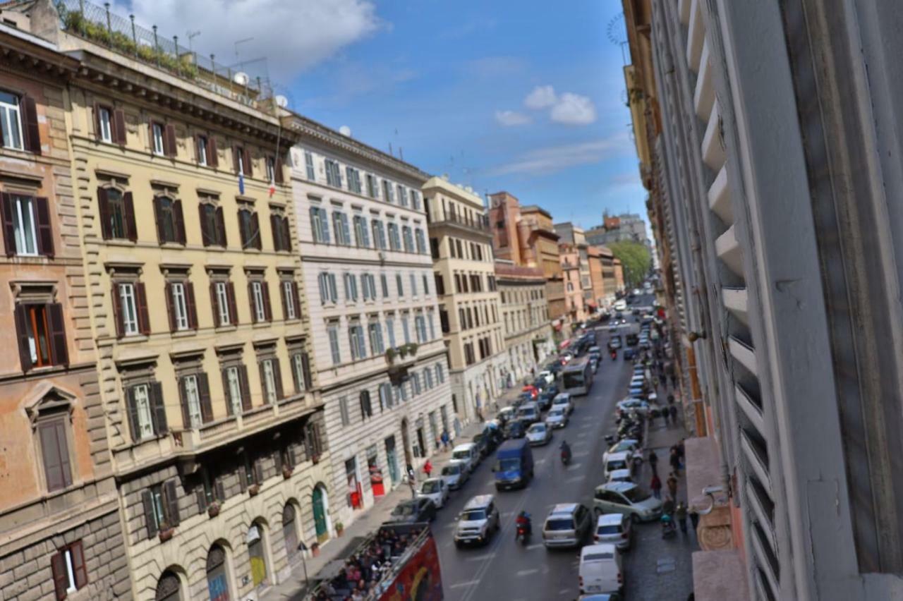 B&B Gaudium Colosseo โรม ภายนอก รูปภาพ